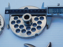 Load image into Gallery viewer, #32 commercial meat mincer cutting plates 4mm 12mm or blade  For stainless steel