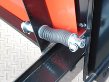 Load image into Gallery viewer, Petrol Wood Log Cutting Saw 15HP Towable
