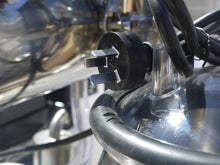 Load image into Gallery viewer, PROFESSIONAL DUAL PORTABLE ELECTRIC/ PETROL MILKING MACHINE- Double bucket
