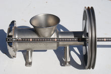 Load image into Gallery viewer, #32 HAND MANUAL COMMERCIAL MEAT MINCER- STAINLESS, ALUMINIUM OR CAST
