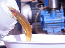 Load image into Gallery viewer, 20L Vacuum pump oil Q3018