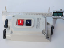Load image into Gallery viewer, HANYOUNG NUX on/off push button switch 3P pole 3.7KW AC 30Amp 440V Waterproof
