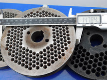 Load image into Gallery viewer, Parts 8mm 6mm 4mm 3mm 2.5mm 2mm Die plate for pellet making mill machine 160 model
