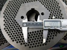 Load image into Gallery viewer, Parts 8mm 6mm 4mm 3mm 2.5mm 2mm Die plate for pellet making mill machine 210 model
