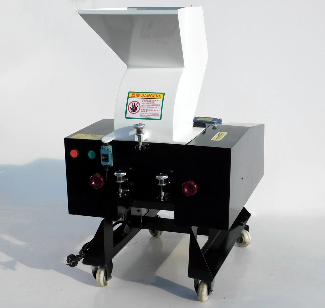 COMMERCIAL CRUSHER BONE, PLASTIC  & WOOL SHREDDER 3KW 220V